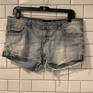 Ranbeeri ripped jean shorts size 11